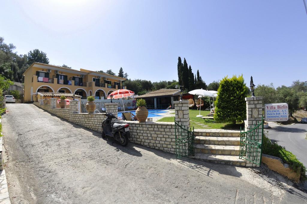 Villa Birlis Лиападес Екстериор снимка
