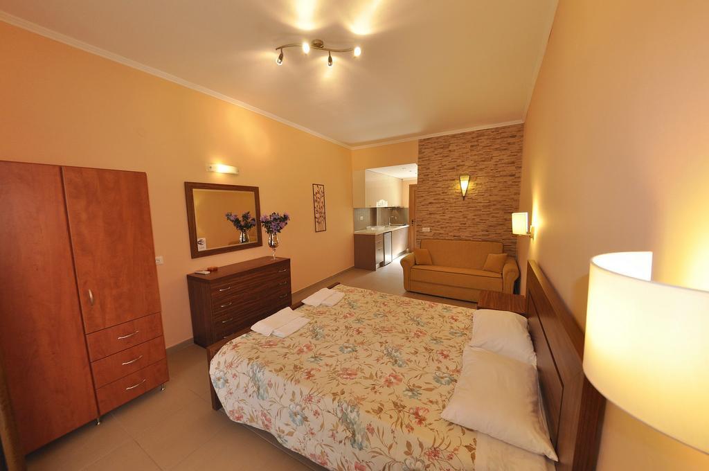 Villa Birlis Лиападес Стая снимка