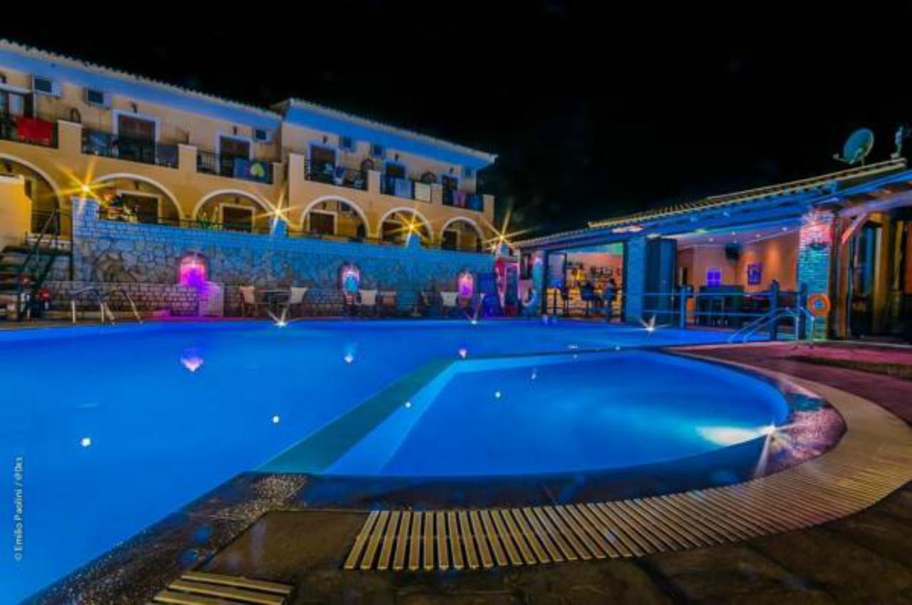 Villa Birlis Лиападес Екстериор снимка